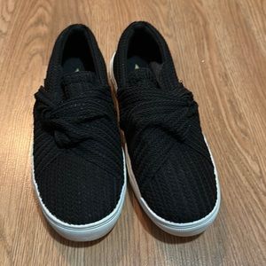 Size 8 Jollimall casual shoes, only worn once, like new!